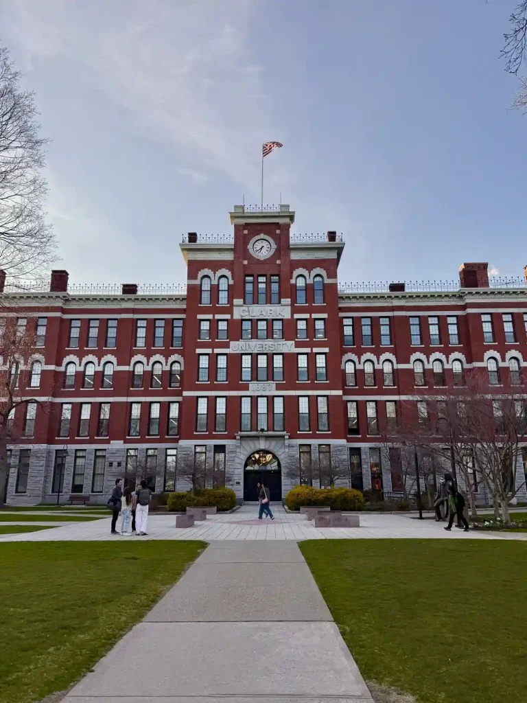 clark-university-isabel-aucca